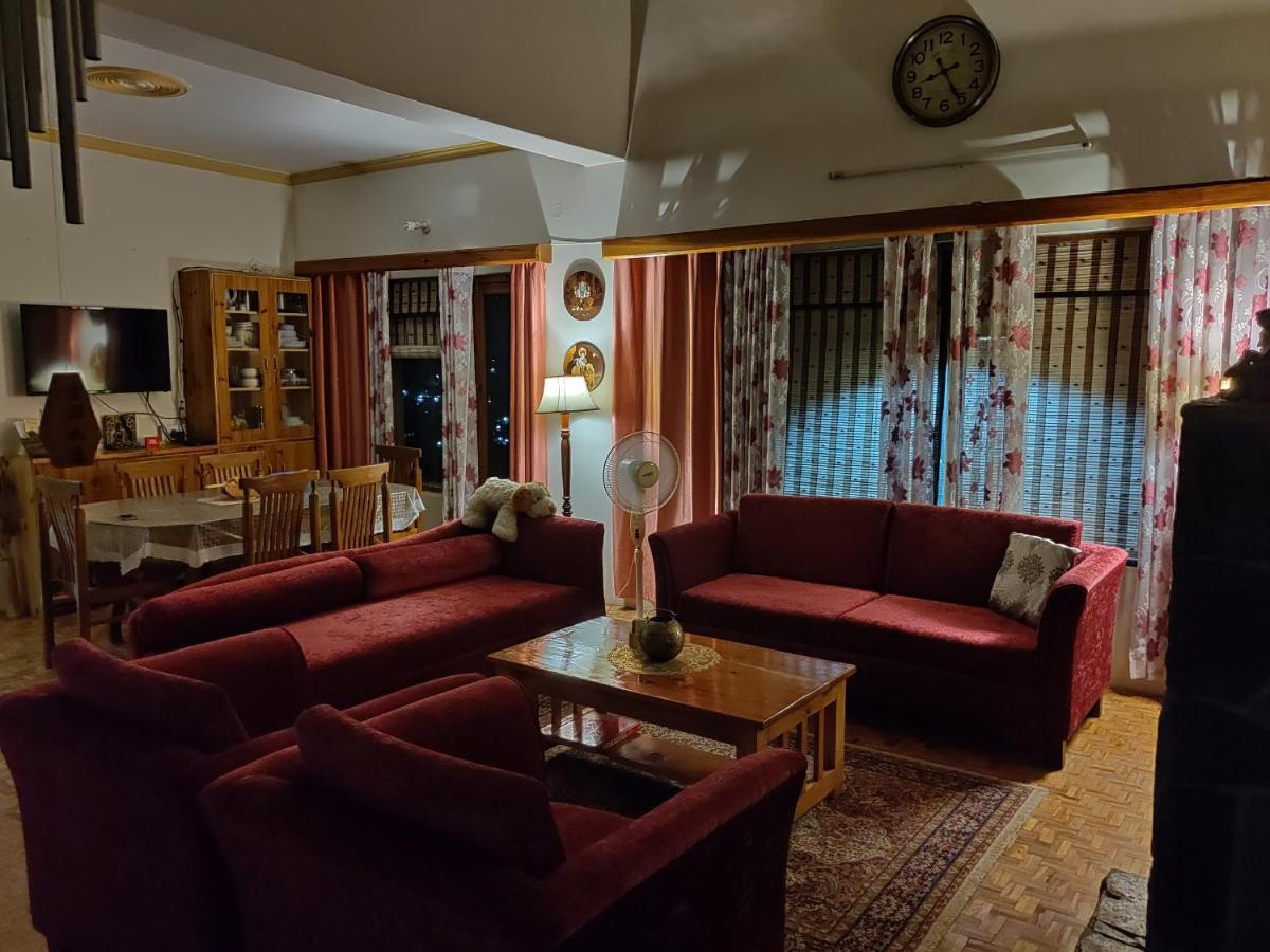 Aashirwad Homestay Kulu Dış mekan fotoğraf