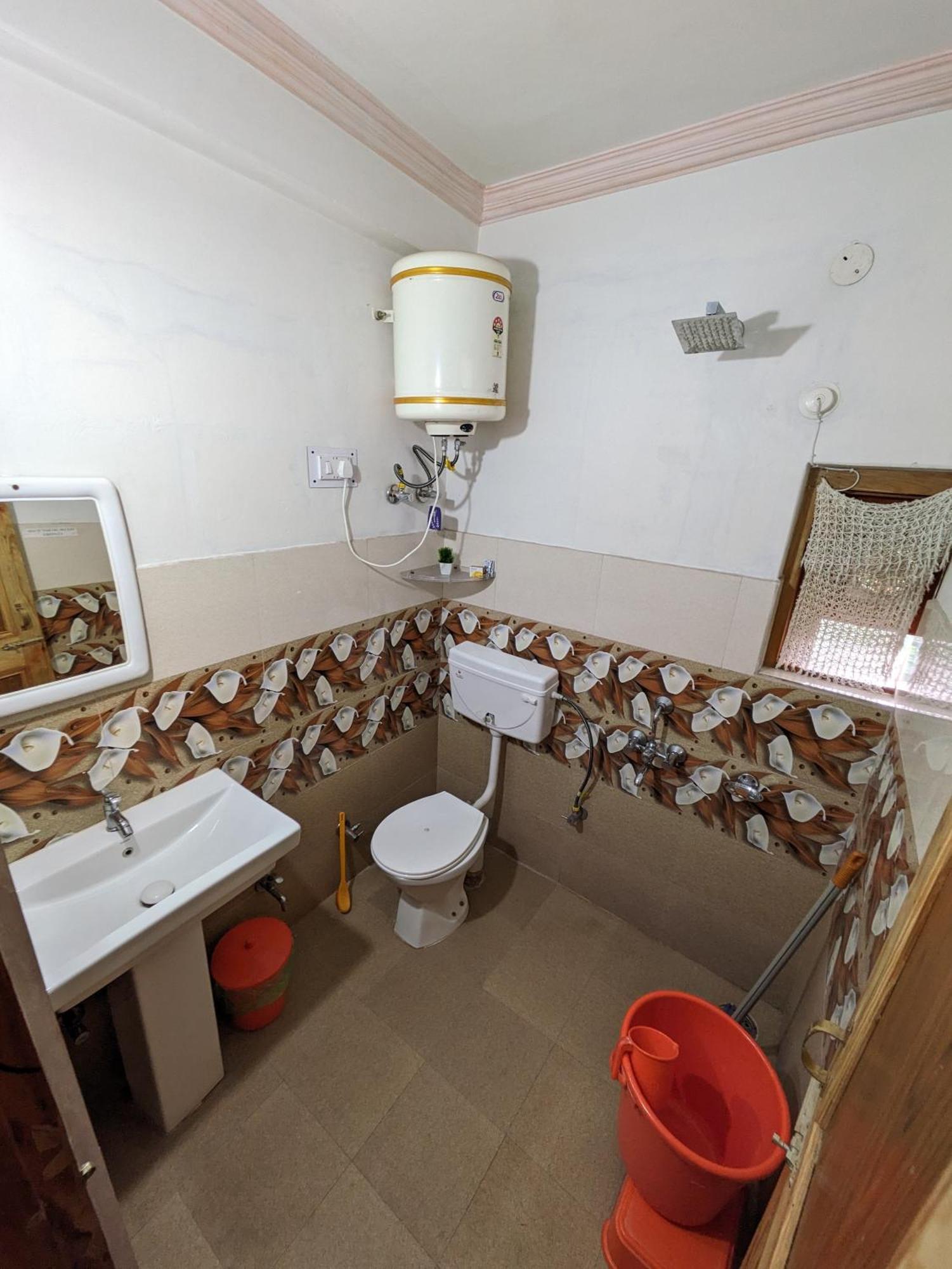 Aashirwad Homestay Kulu Dış mekan fotoğraf